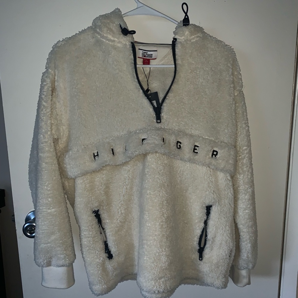 Tommy cozy hoodie